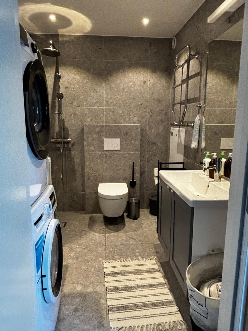 Bathroom, washing machine, dryer