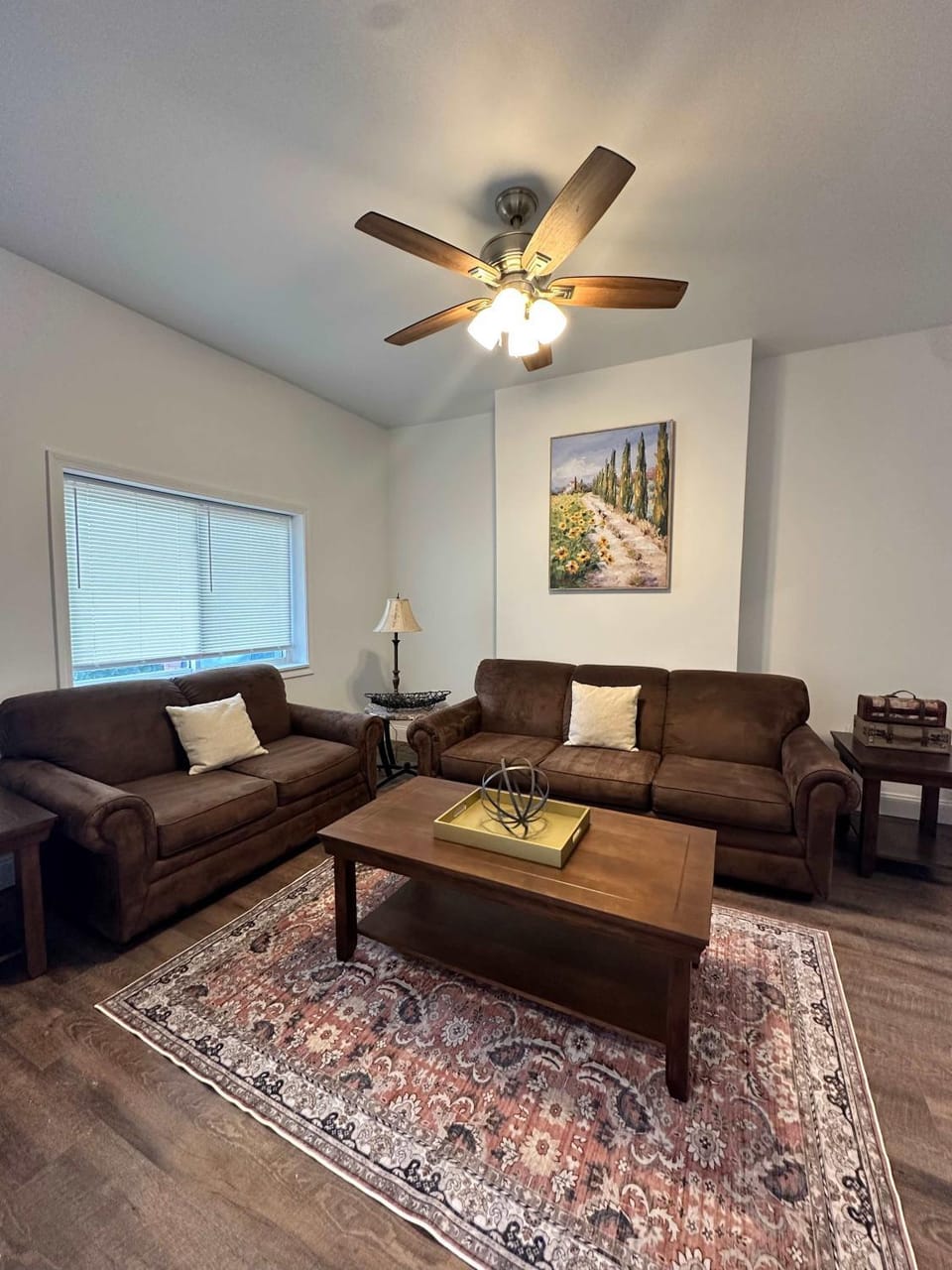 Beautiful 2 Bedroom Apartment - Easy City Access Apartment in Pittsburgh