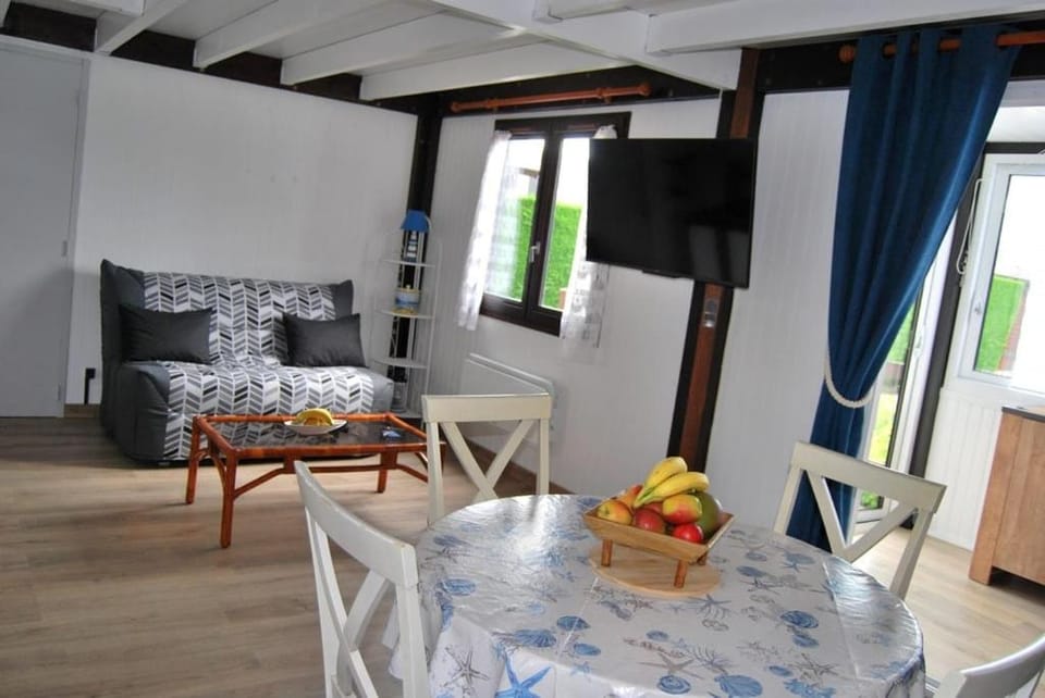 Les Goélands Chalet in Normandy