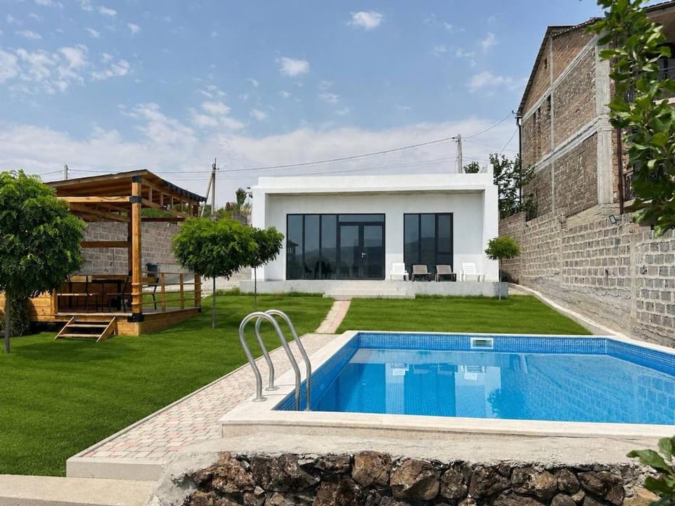 White Location House in Armenia