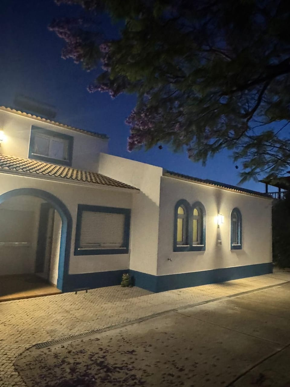 Property building, Night