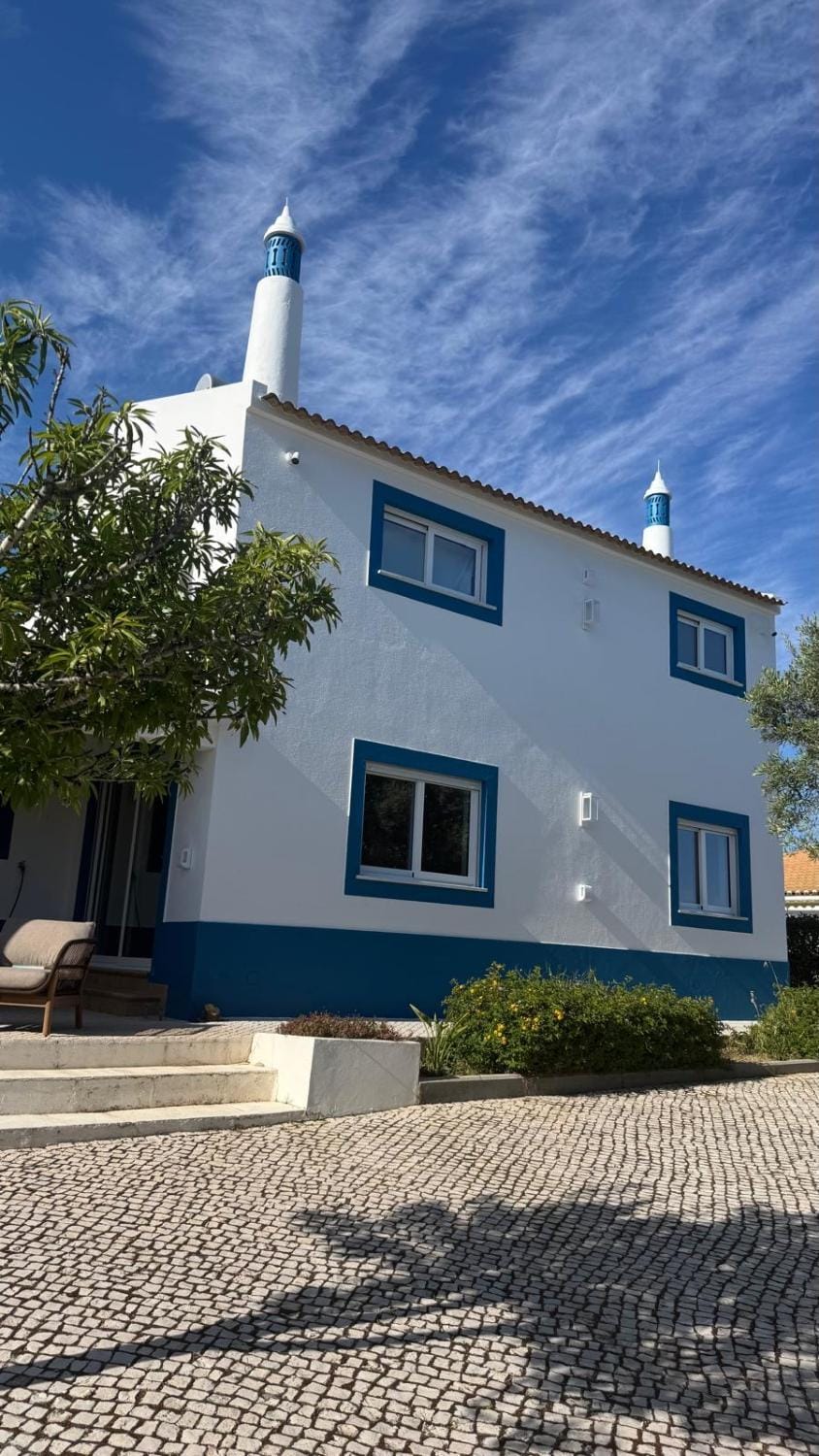 Bliss By The Beach - Algarve House in Faro District