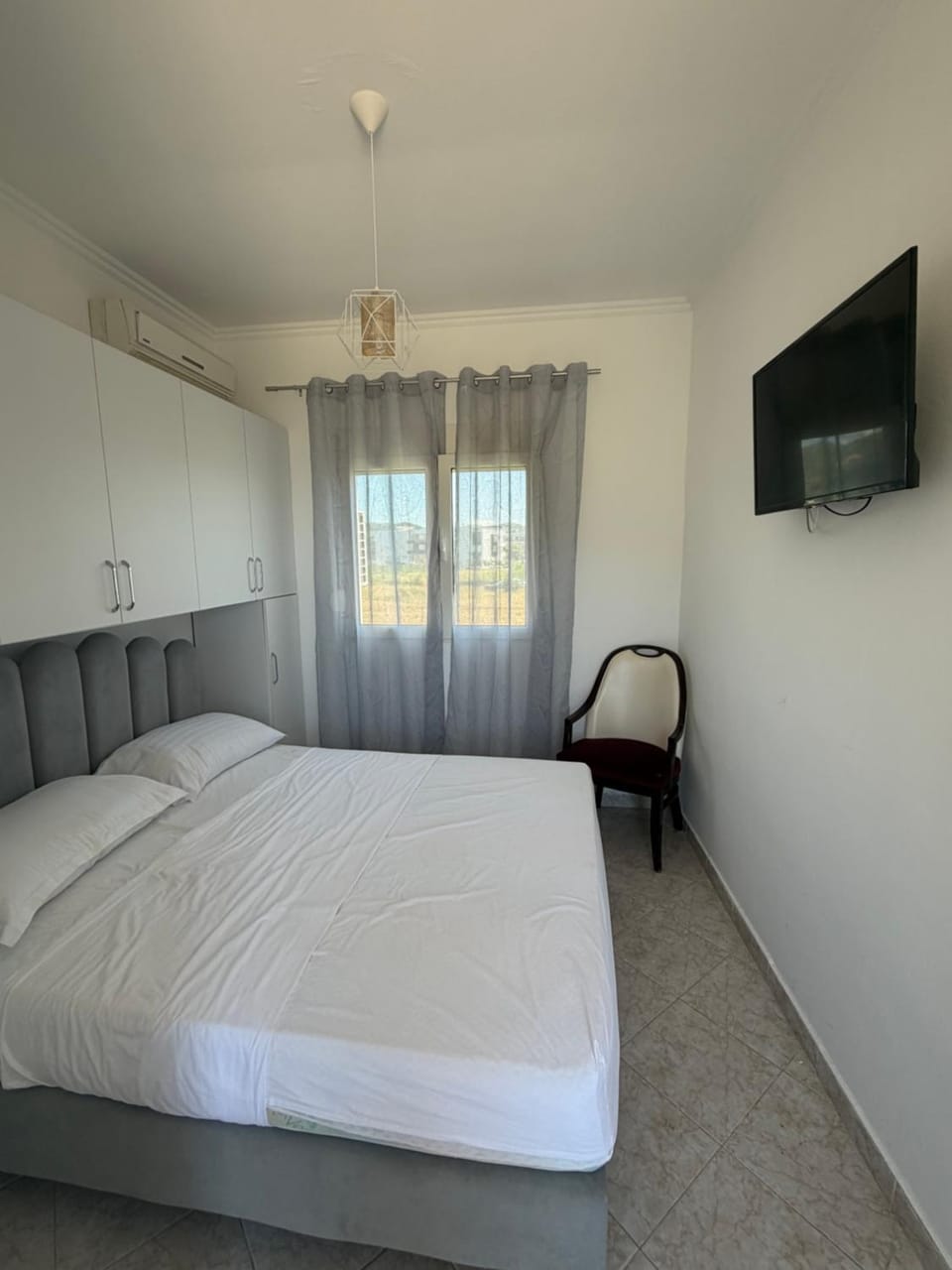 Lalëz Villa Hoxha Bed and Breakfast in Europe