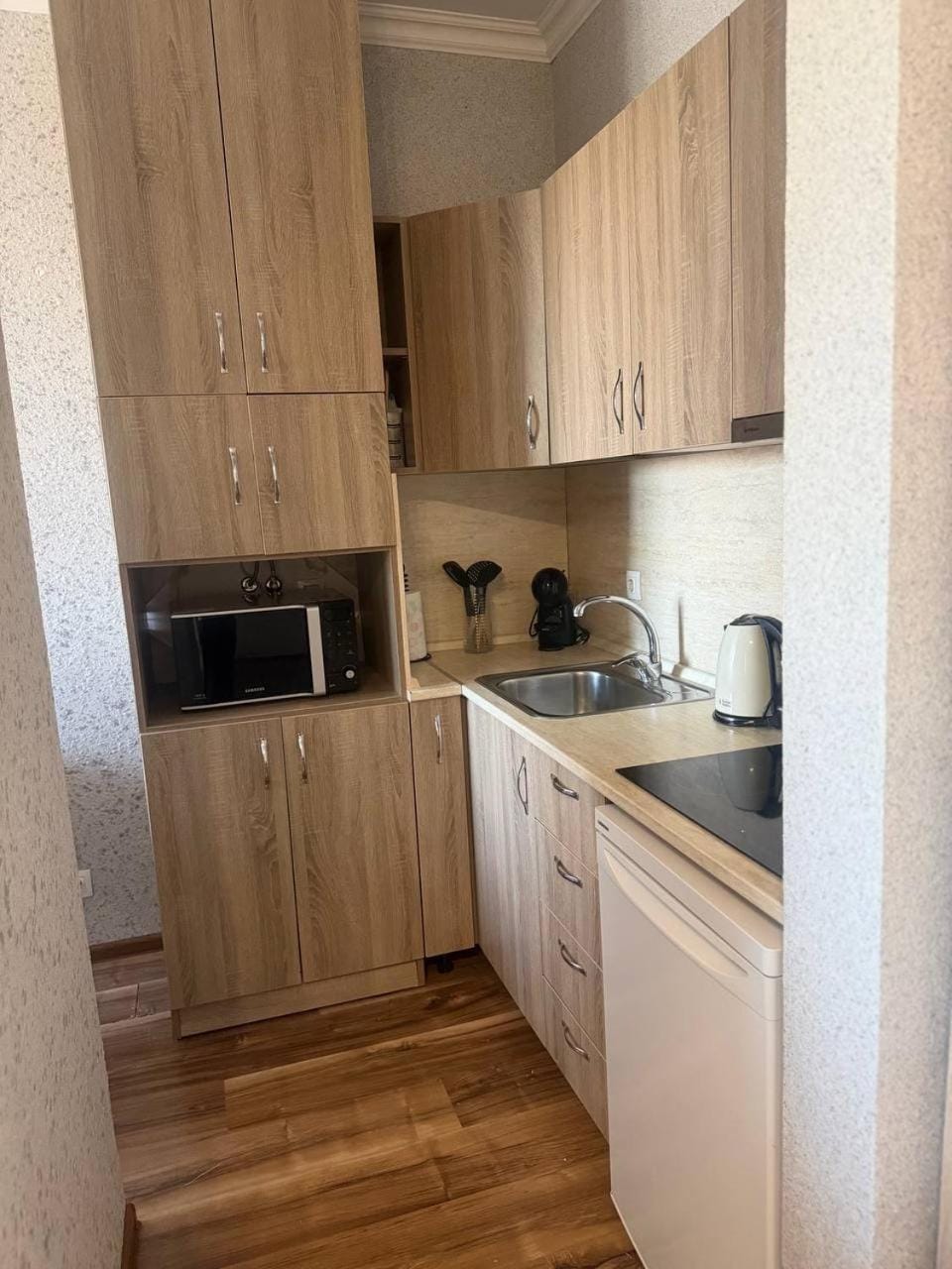 Stylish Studio in Lazuren Bryag Residence - Sea Garden & Beach Apartment in Burgas