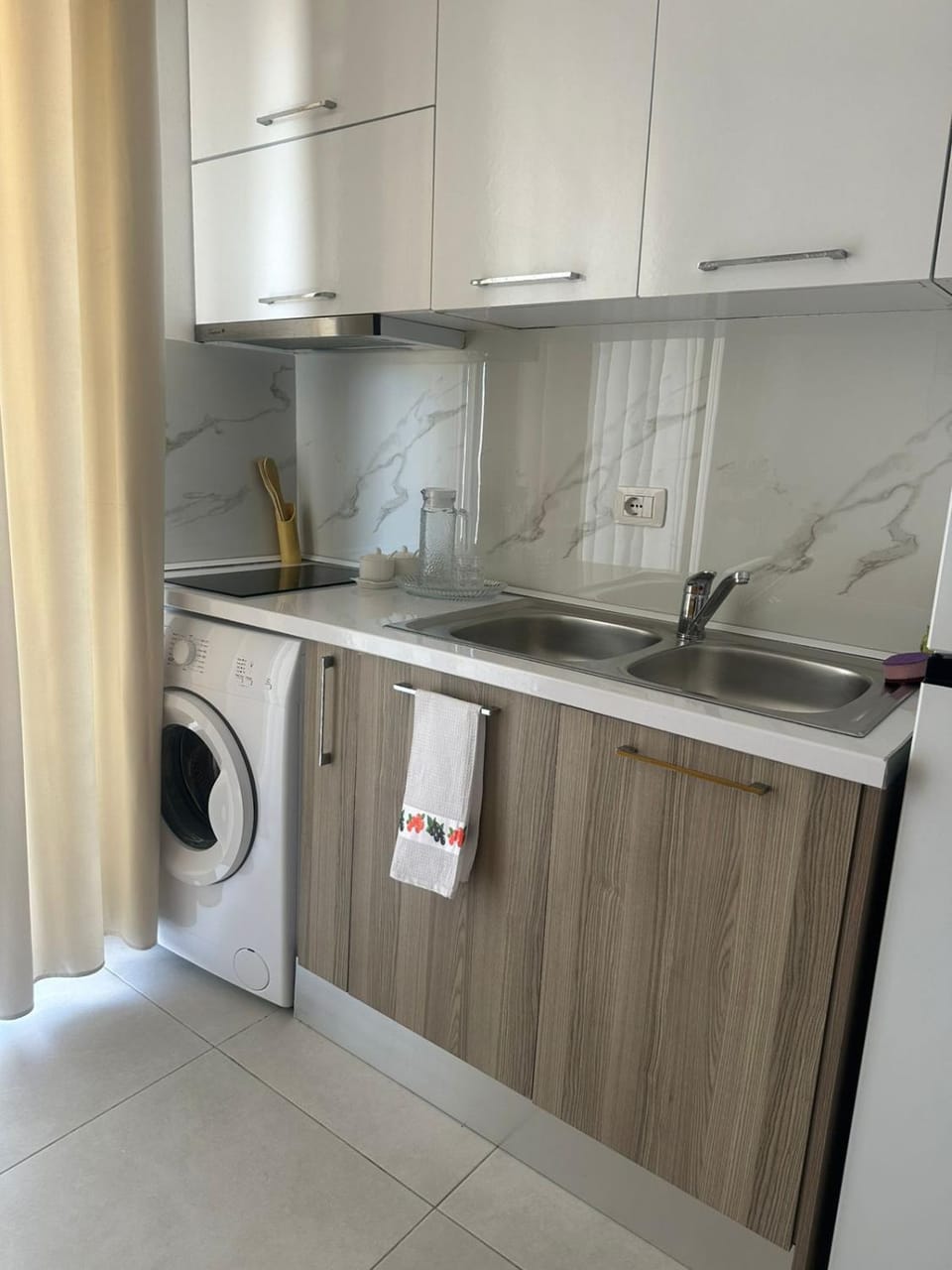 Erik Apartament Apartment in Vlorë County, Albania