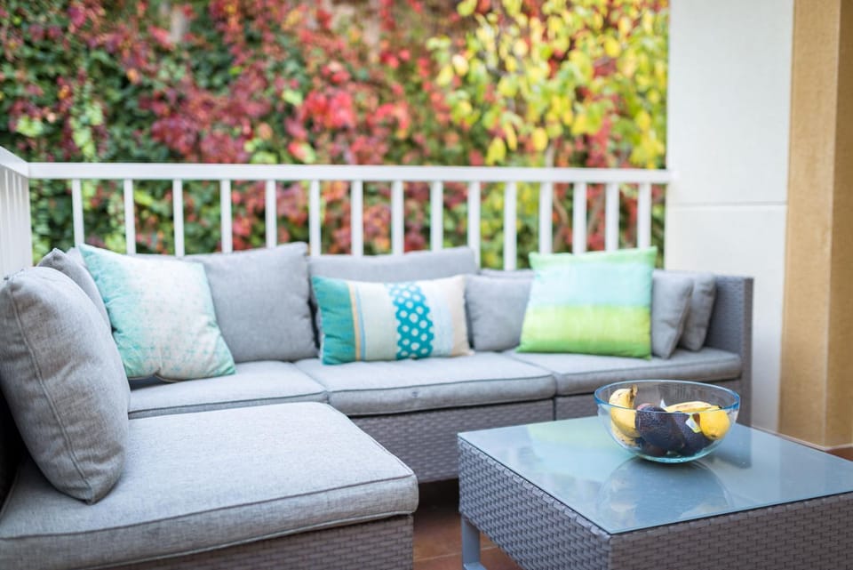 Patio, Garden, Balcony/Terrace, Garden view