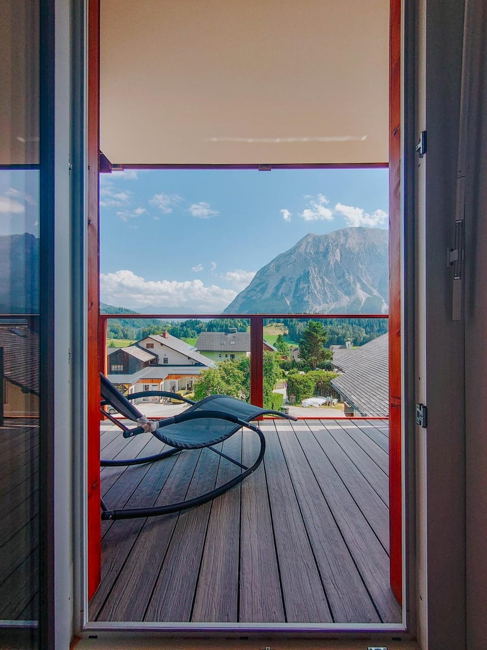 Balcony/Terrace, Mountain view