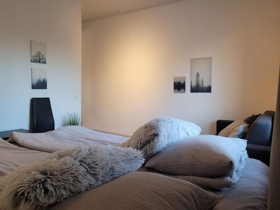 Cozy Modern Nordic Studio , Walk to Harbor - City Centre Apartment in Finland