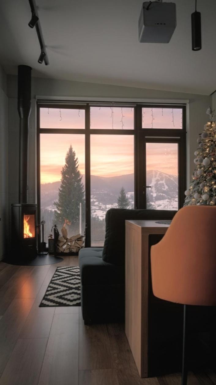 Living room, fireplace