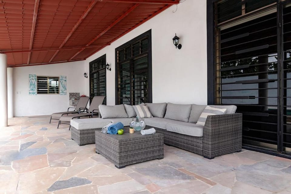 Private Pool, Beach Access 3BR Sleeps 6 House in State of Yucatan