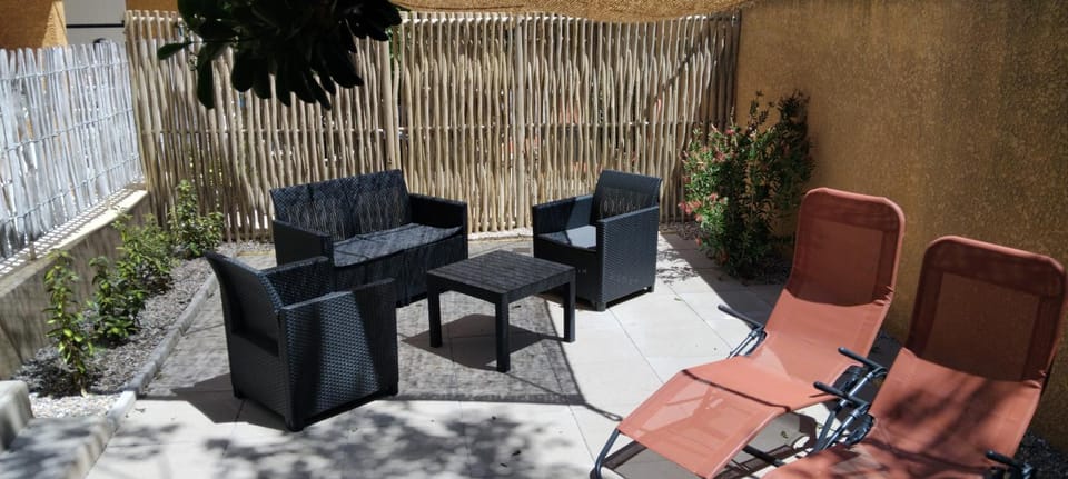 Garden, Balcony/Terrace