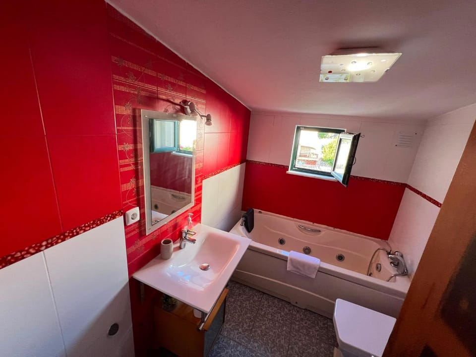 Sleeps4-FamilyFriendly-Balcony Apartment in Carvoeiro
