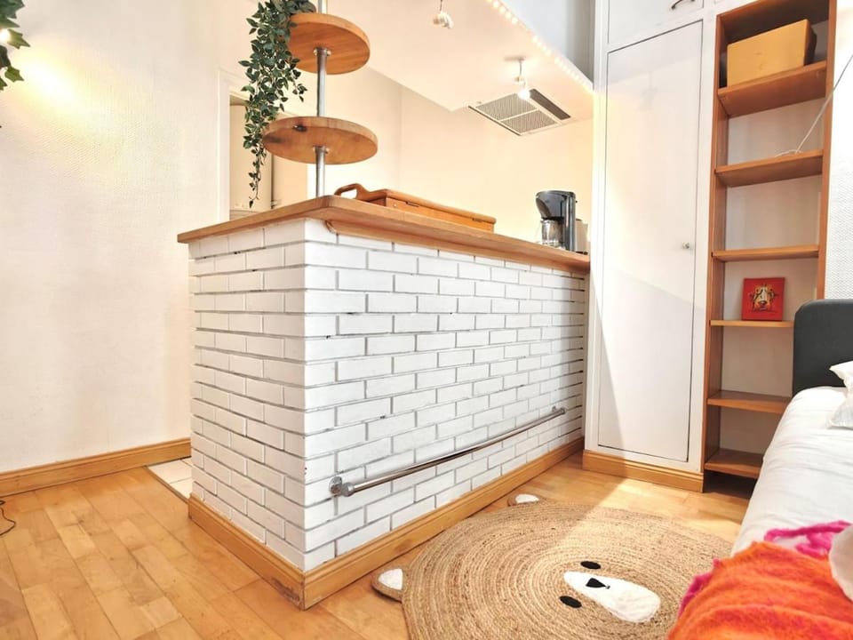 Stylish Paris Studio Opera Area for 2 near Metro Apartment in Paris