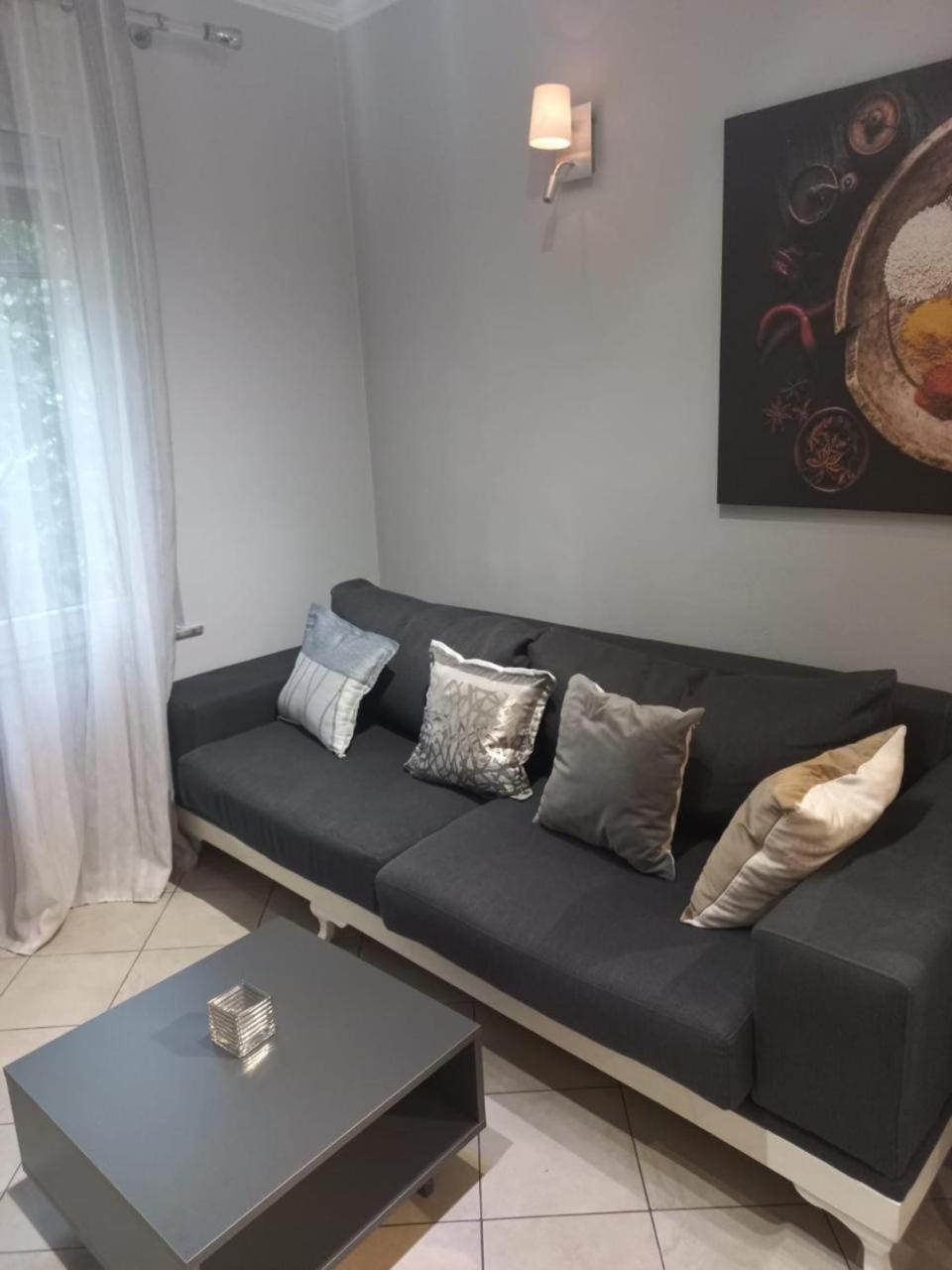 Broly Apartment Apartment in Tirana