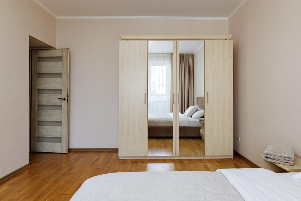 2-кімнатні апартаменти біля Лікарні Пантелеймона, новобудова Apartment in Lviv