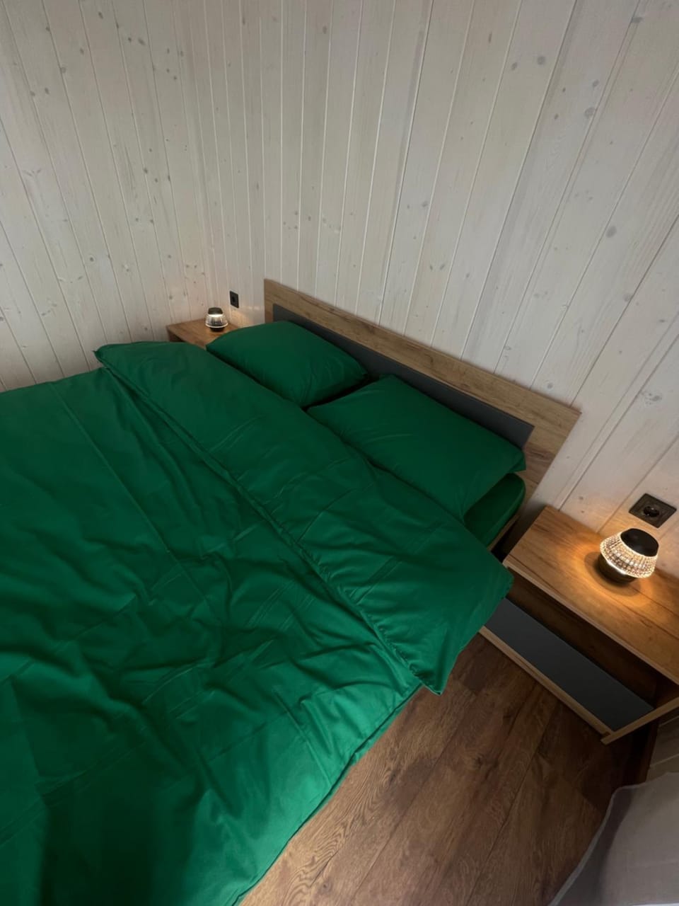Будинок з чаном Smaragd House in Ukraine