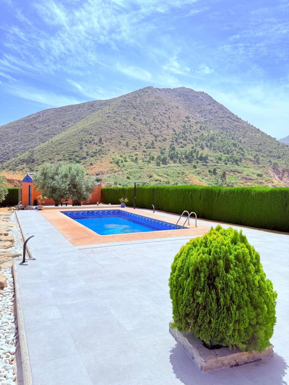 FINCA LOS PINARES Ojen House in Sierra de las Nieves