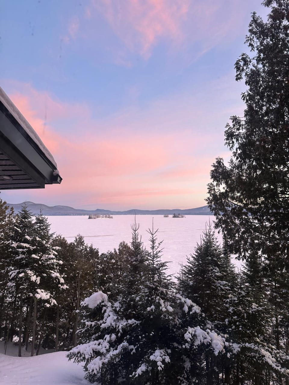 Chalet ouareau Chalet in Saint-Donat