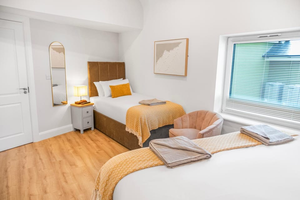 Gardiner House Accommodation - Room 13 Bed and Breakfast in Leitrim, Co. Leitrim, Ireland