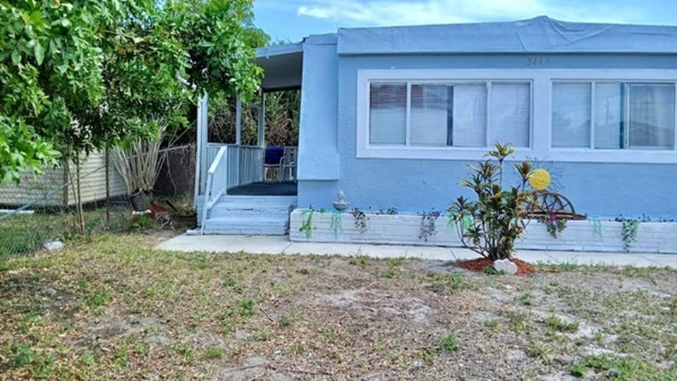Gpl 3440 Stella Room 1 Vacation rental in Fort Myers
