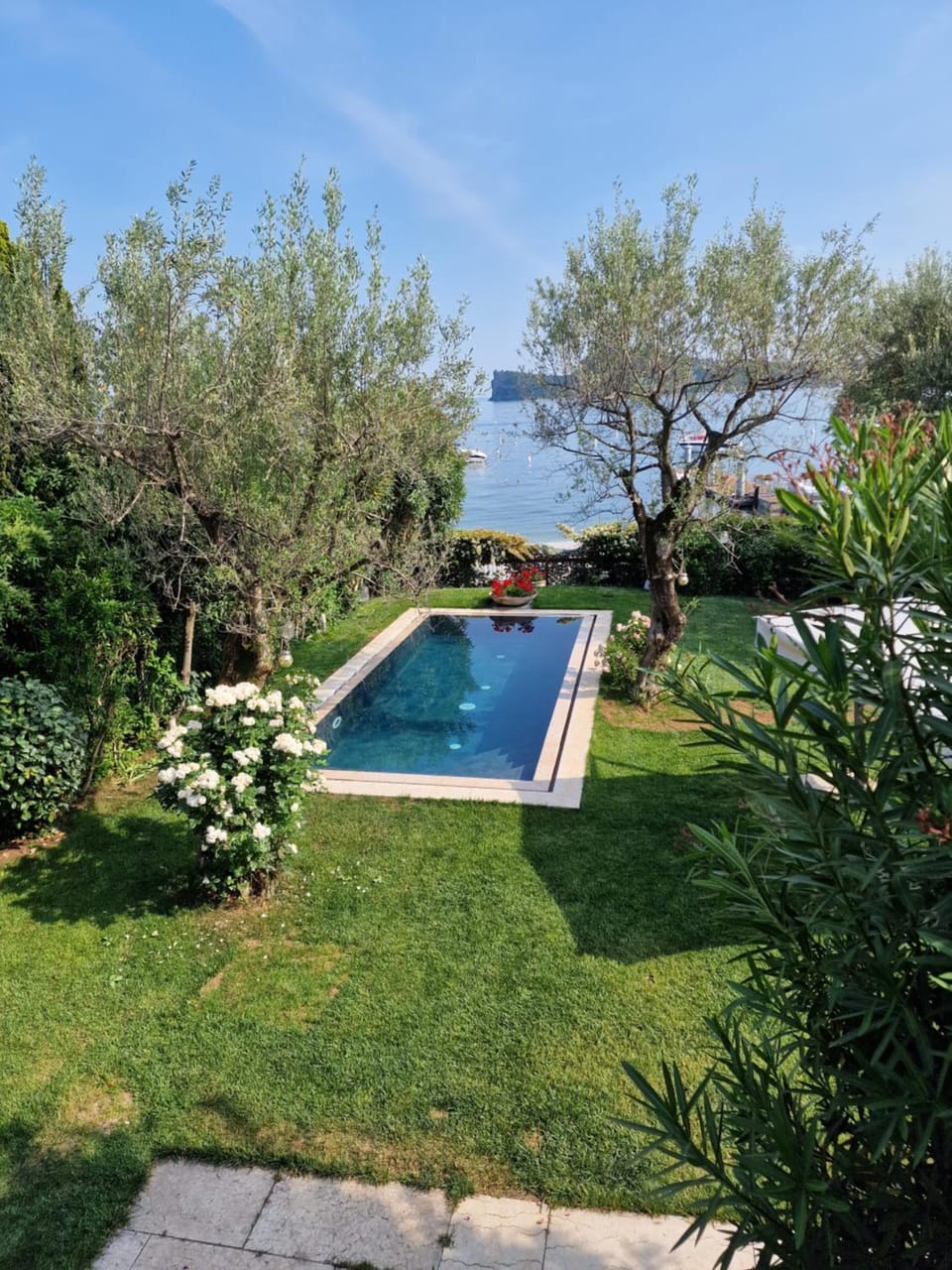 Garden, Swimming pool