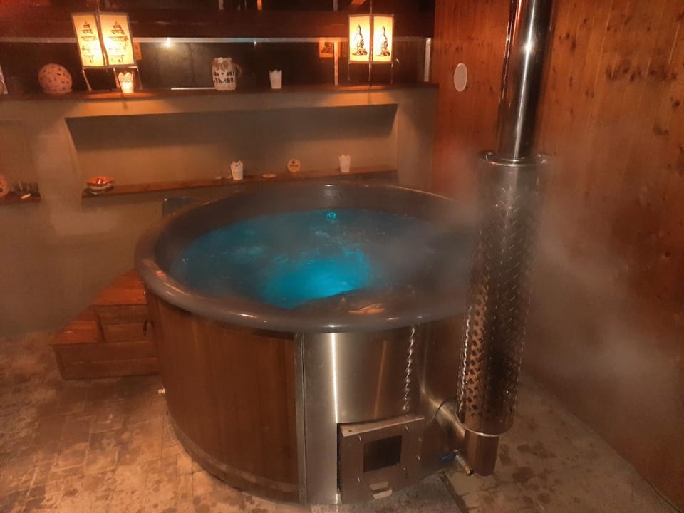 Hot Tub