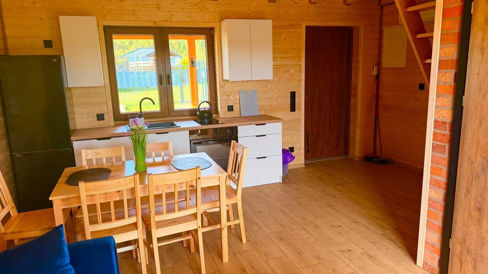 Domek u Lipków na Kaszubach Lipowy House in Pomeranian Voivodeship