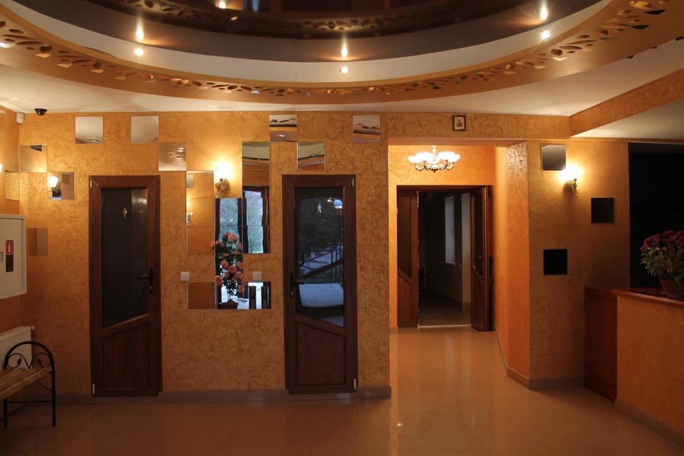 Lobby or reception, Other, On site