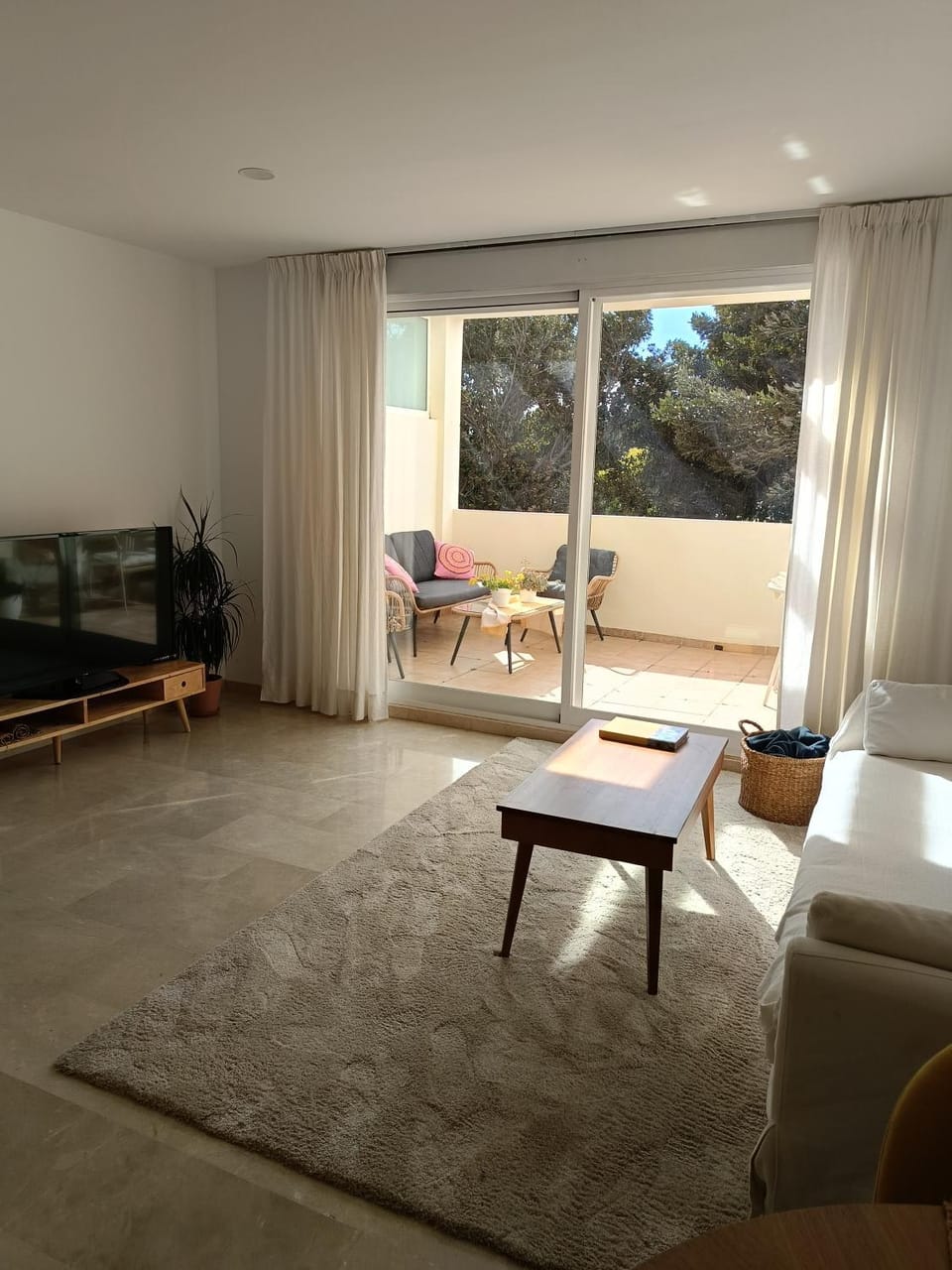 Lounge or bar