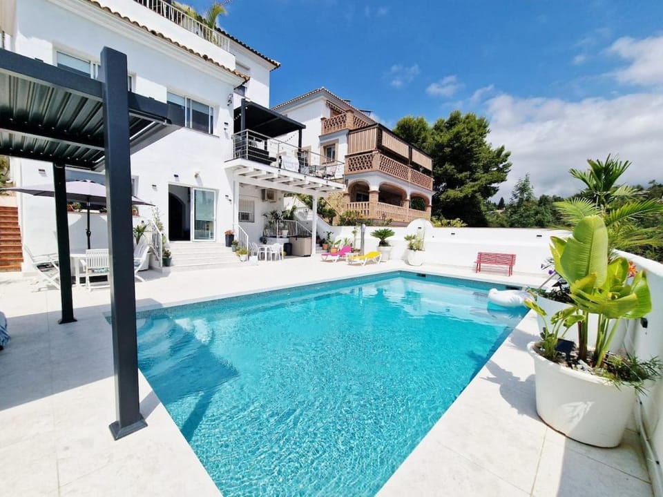 Urogallos Garden Villas Studio Retreat Apartment in Costa del Sol
