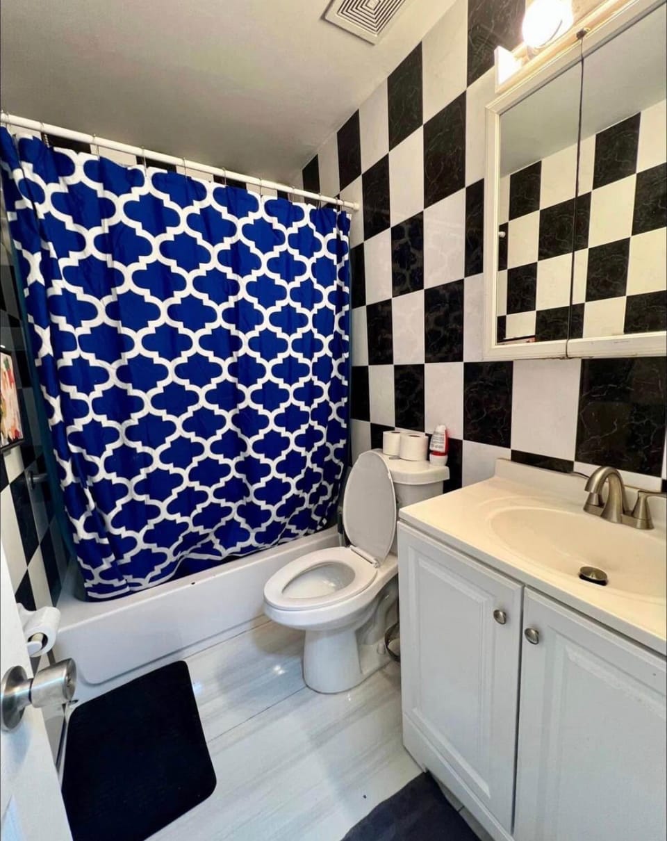 Room 1 Twin bed Vacation rental in Fort Lauderdale