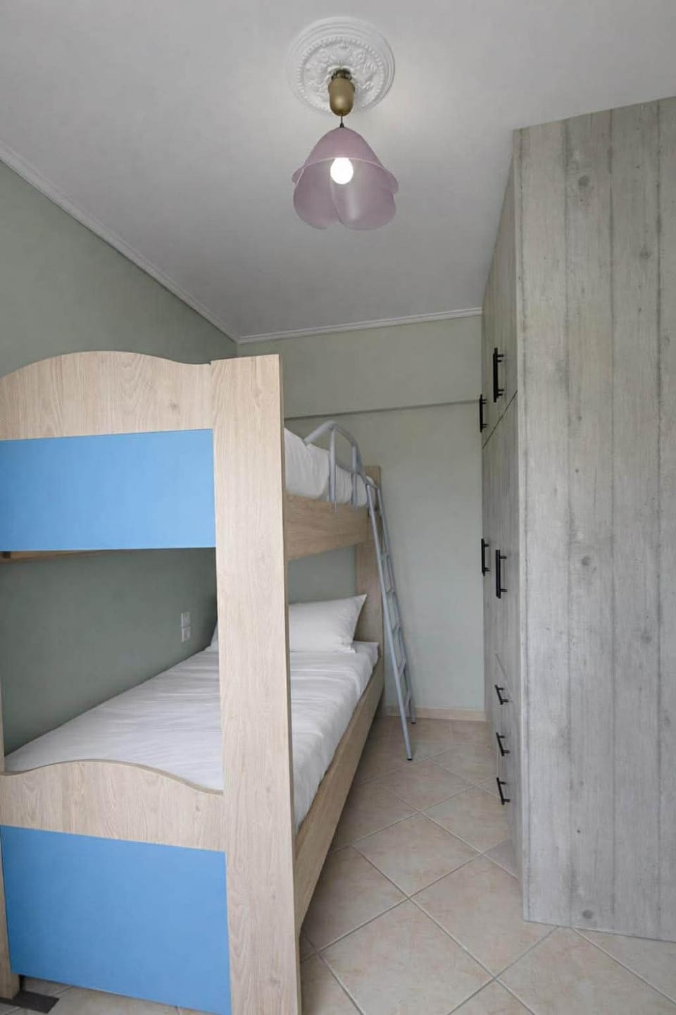 The Fisherman's House House in Decentralized Administration of the Aegean
