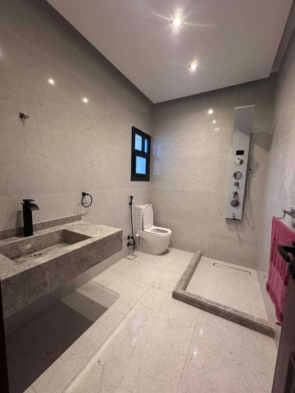 فيلا هابي لايف كينج مريوط Villa in Alexandria Governorate