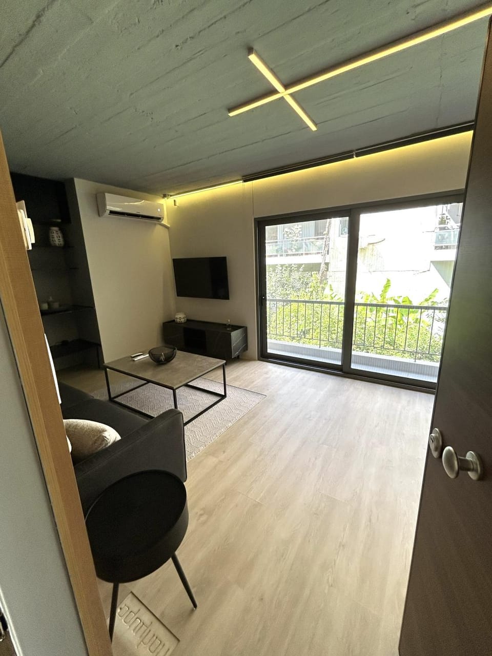 Palmyra Suite - Luxury Retreat in Athens Riviera Apartment in Vouliagmeni