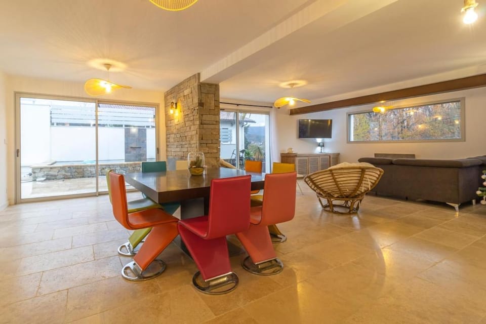 villa avec piscine Villa in Hendaye
