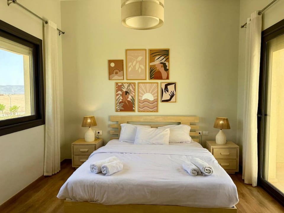 Tropical 3BR Villa-Free Pool & Lagoon Access At ElGouna Villa in Hurghada