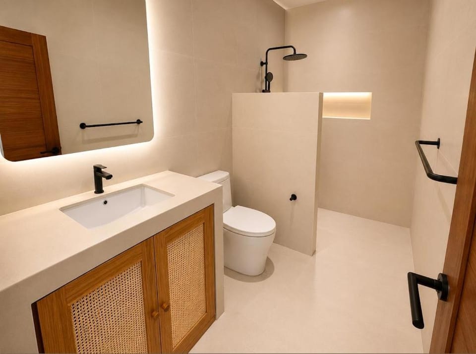 Bathroom, Bathroom, bidet