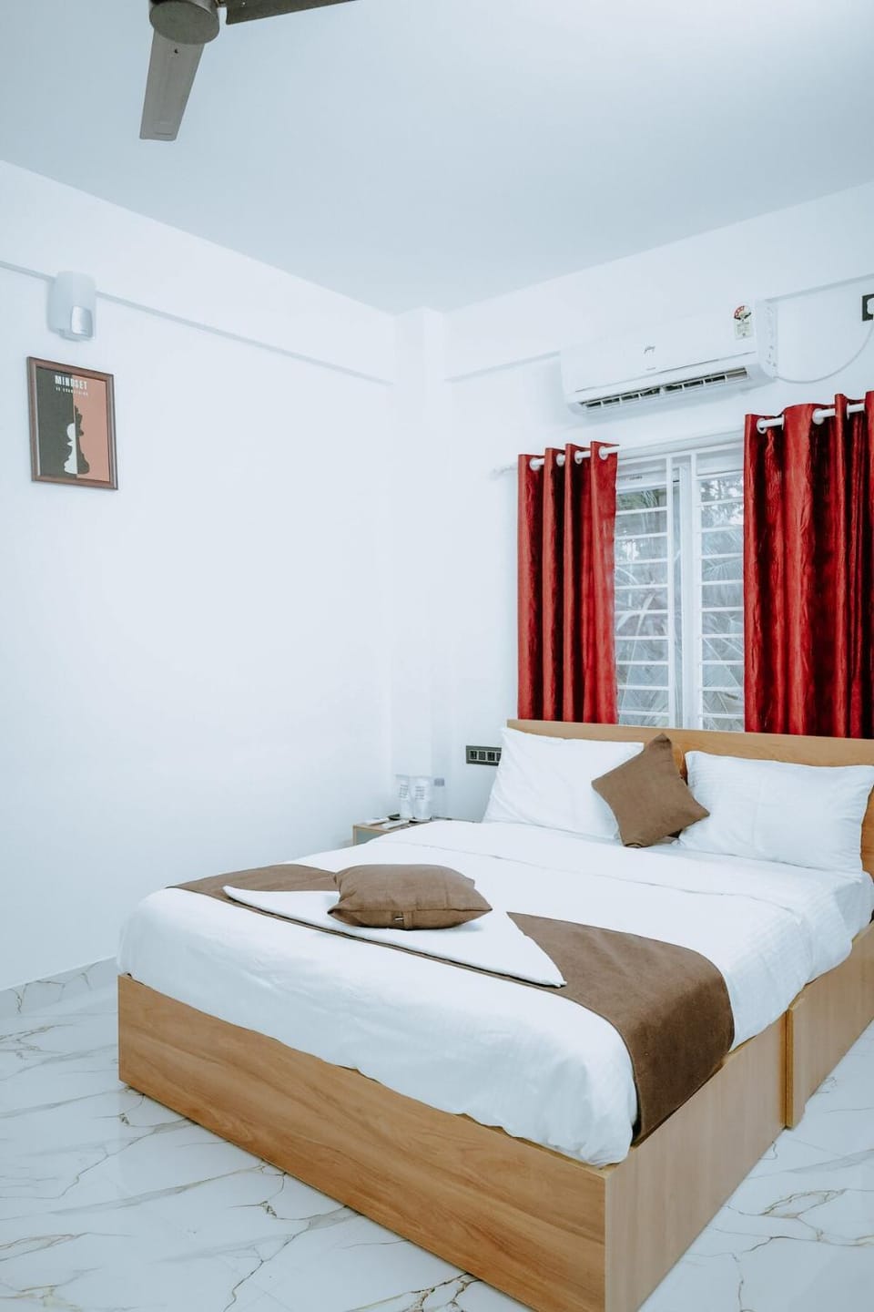 Velora Retreats 2 BHK Fully furnished Apartment kazhakootam Apartment in Thiruvananthapuram