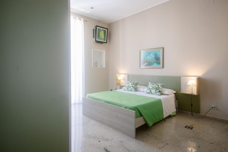 Bed, Photo of the whole room, Bedroom, towels, air conditioner, air conditioner