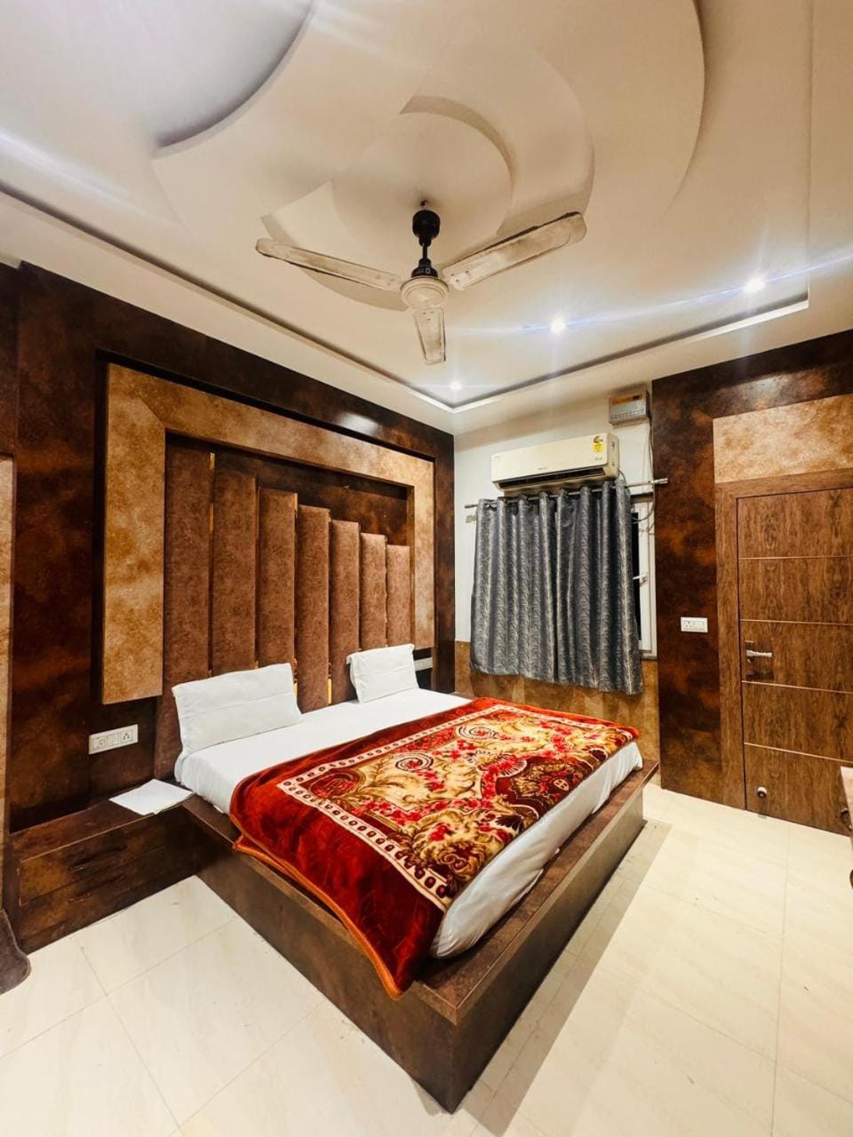 shyam hotel rexa Hotel in Uttar Pradesh