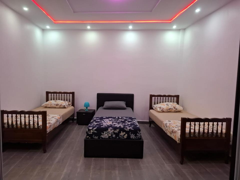 Charmant T3 El Achour Clim terrasse parking Apartment in Algiers [El Djazaïr]