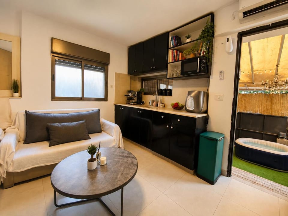 Spa Mari TLV House in Tel Aviv-Yafo