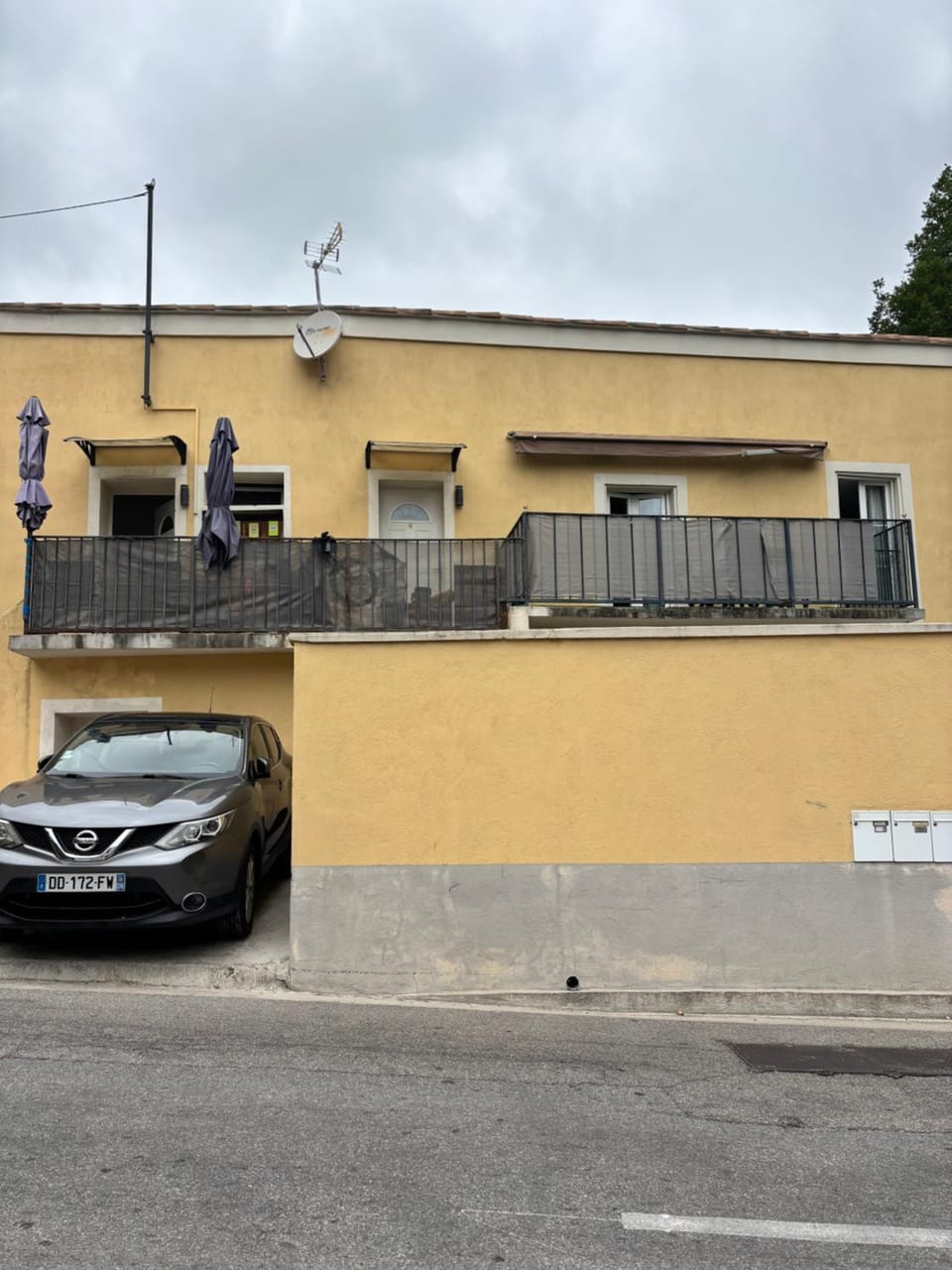Maison familiale Apartment in Nice