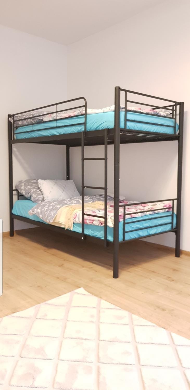 bunk bed