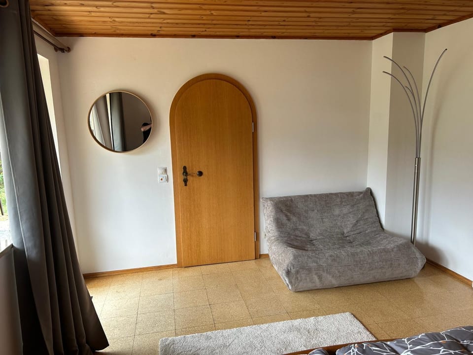 Seating area, Bedroom