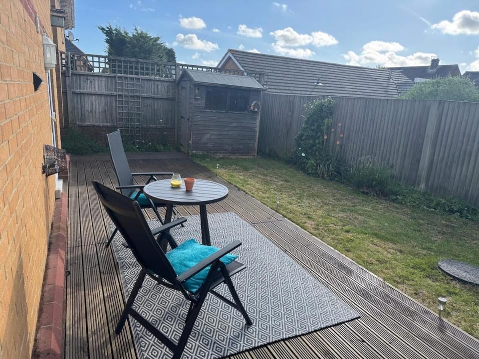 Garden, Balcony/Terrace