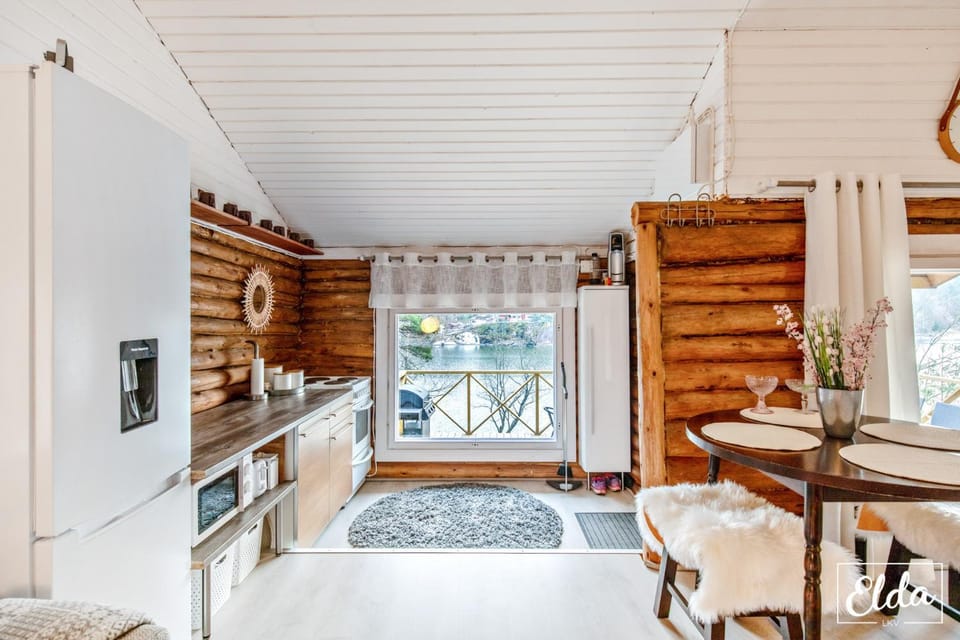 Paraisten Helmi Villa in Finland