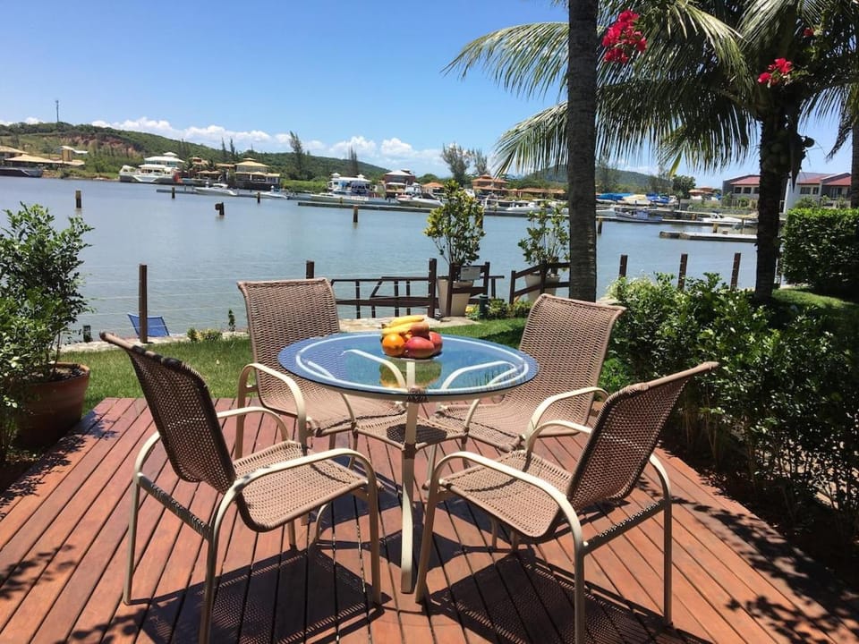 Patio, Balcony/Terrace, Dining area, Lake view