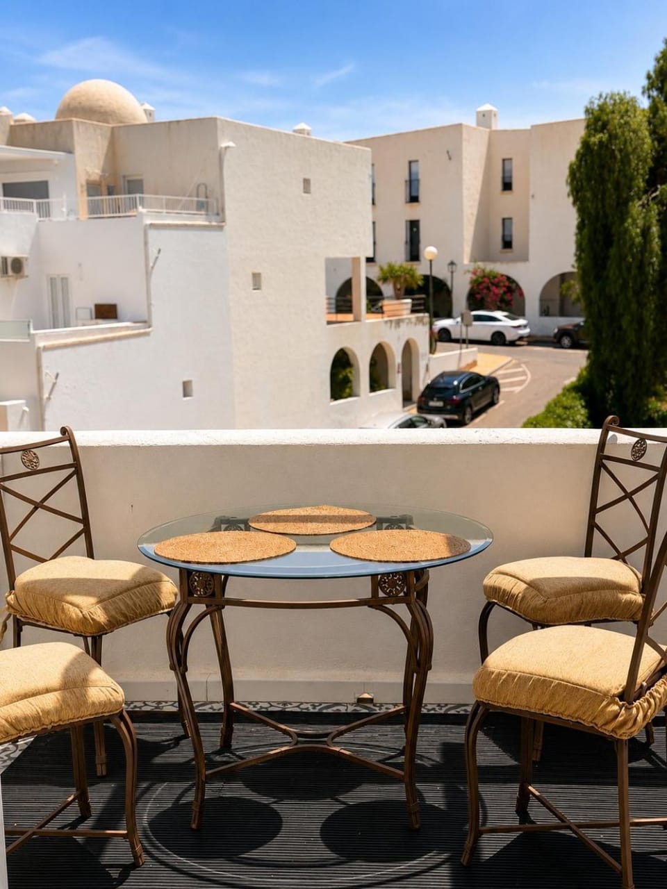 Azure Breeze Apartment in Andalusia