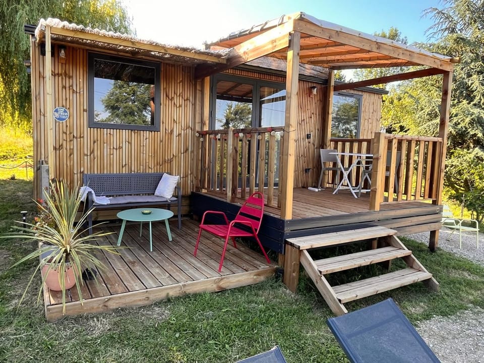 Patio, Garden, Balcony/Terrace